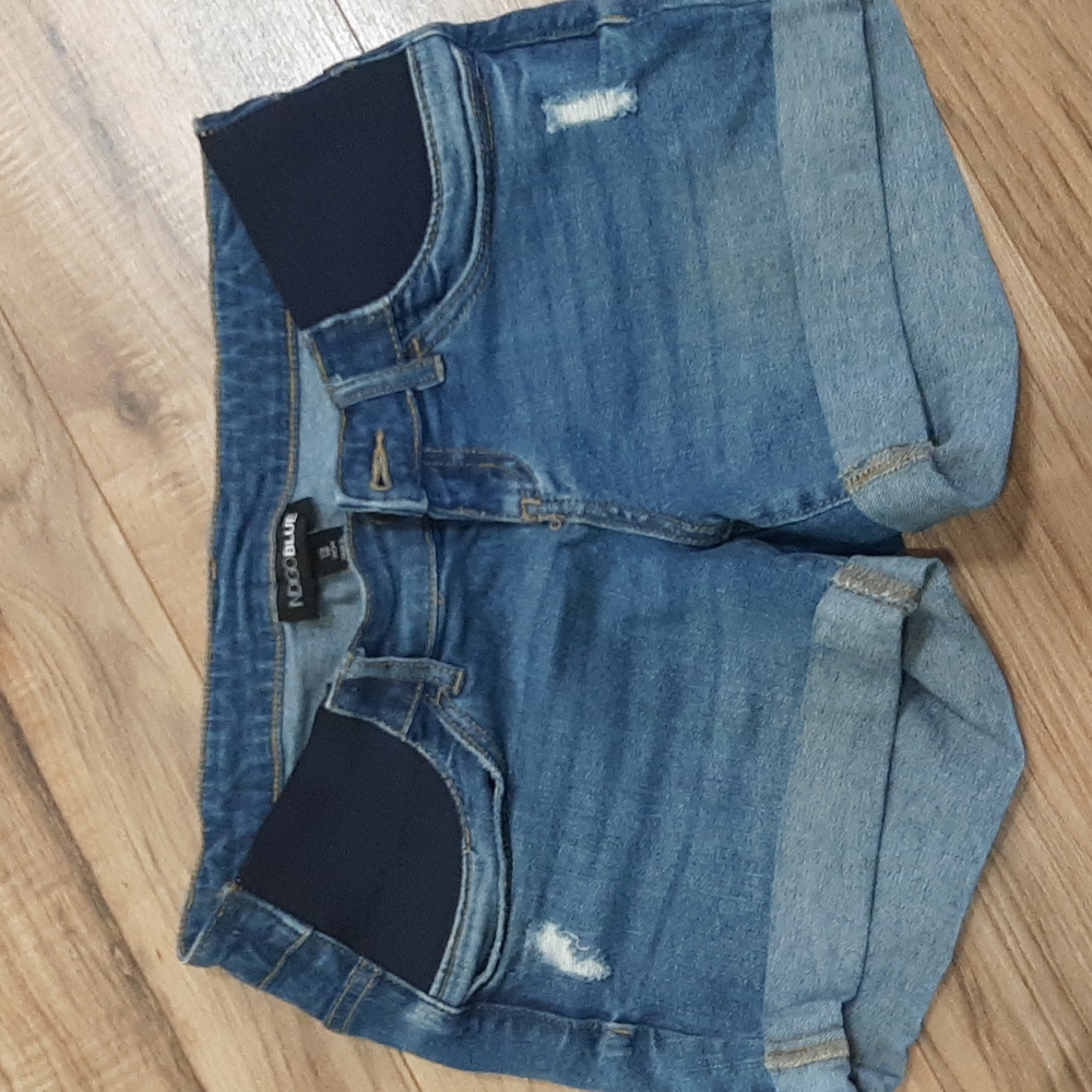 Maternity jeans shorts